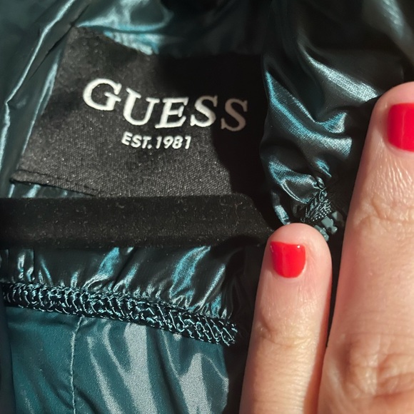 XL Guess Winter Puffer Coat - Picture 4 of 7